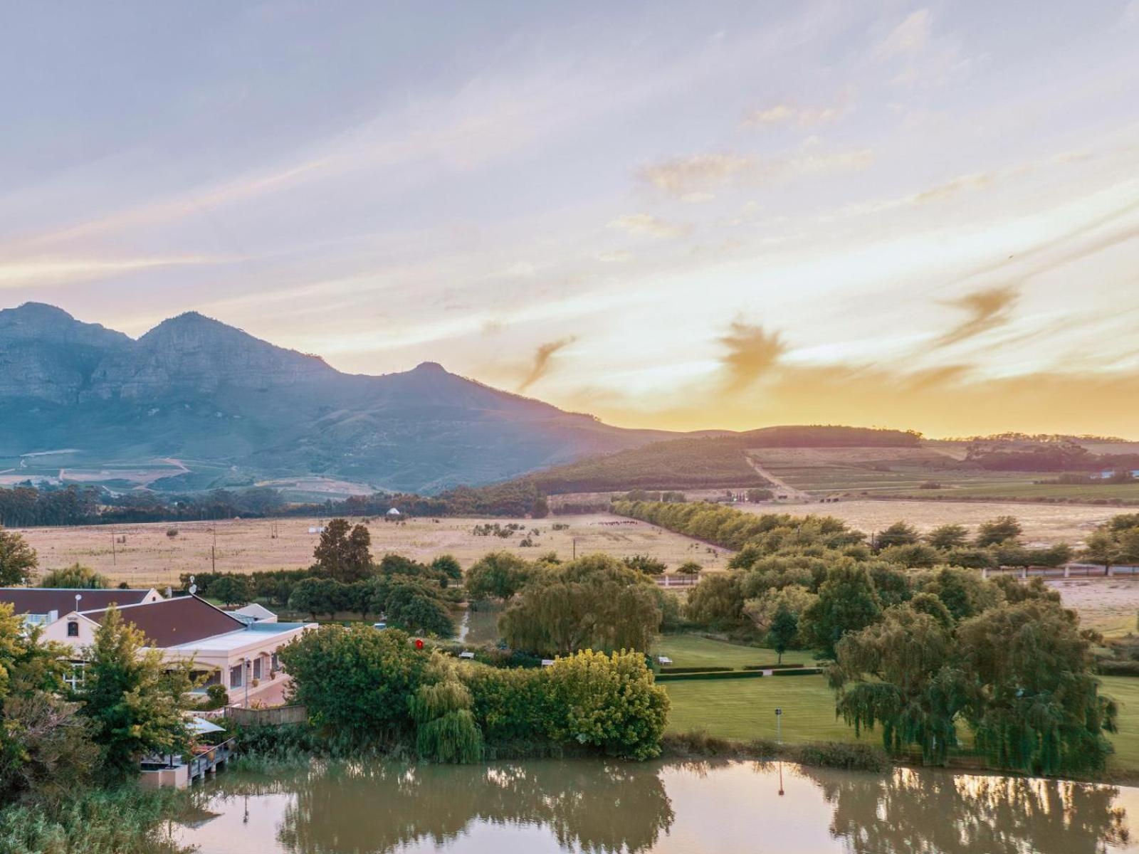 SimondiumDawn Mountains Farm公寓 外观 照片